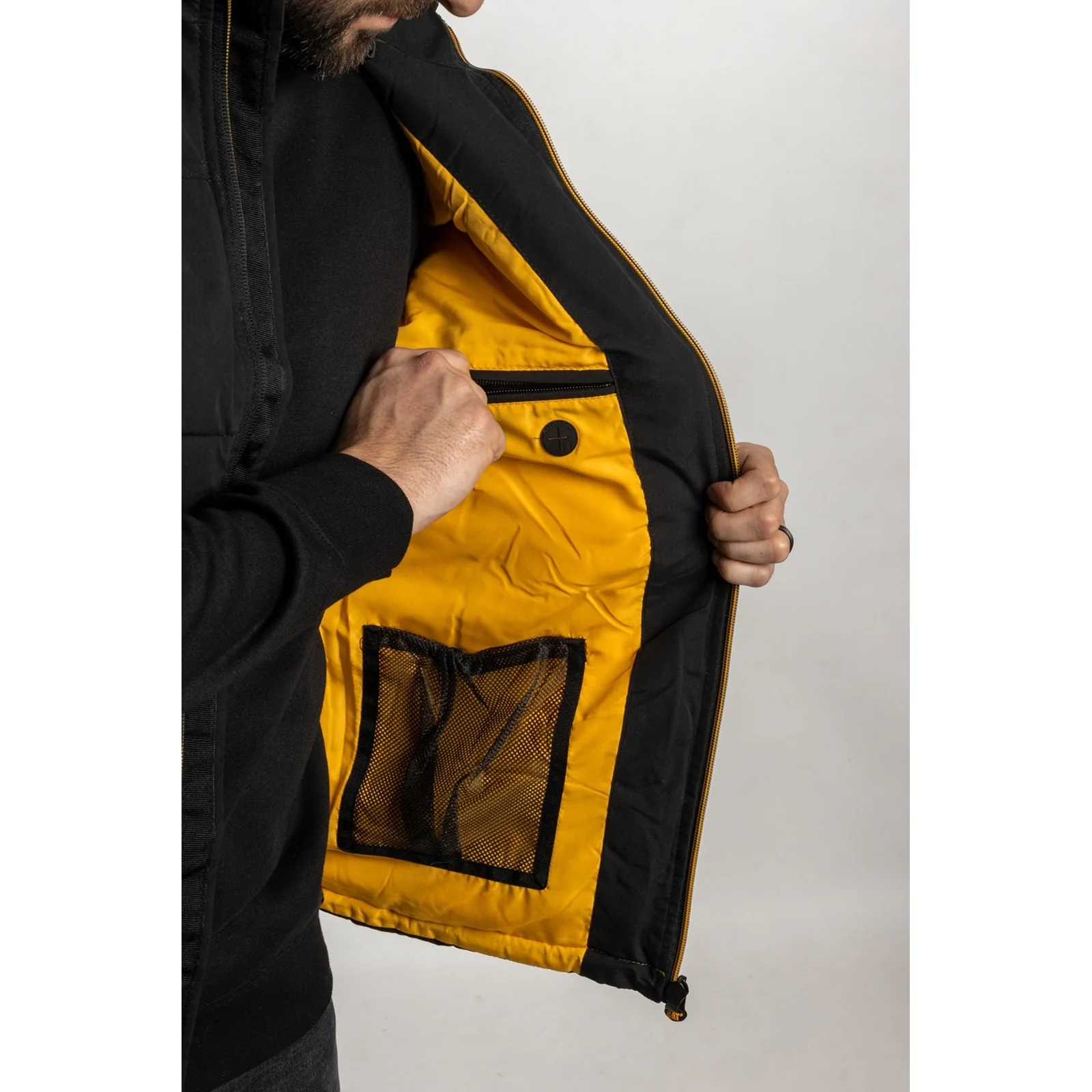 Arctic Zone Vest  Black - Image 9