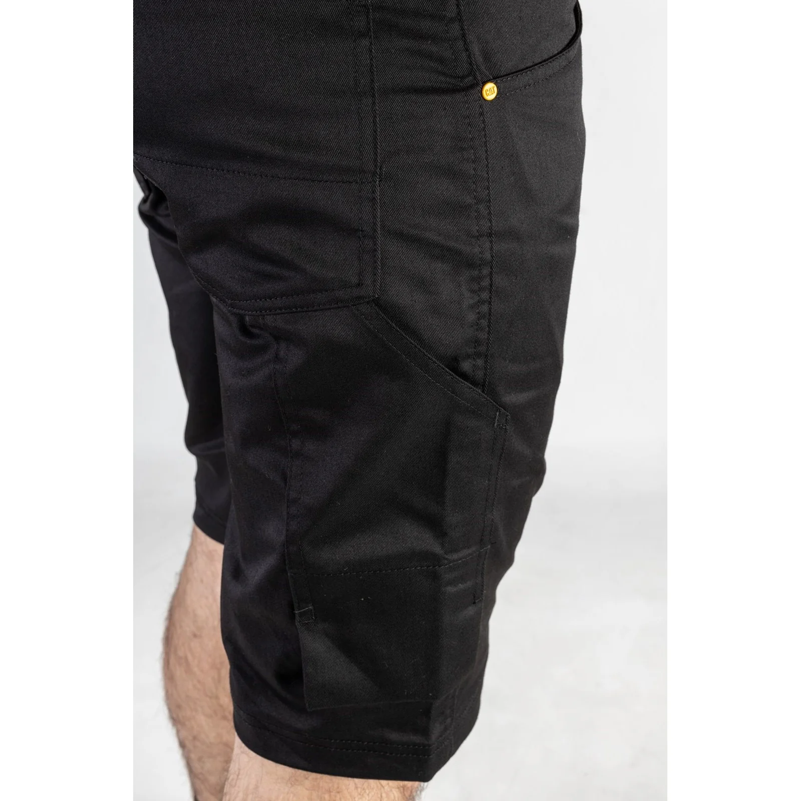 Tracker Shorts  Black - Image 5