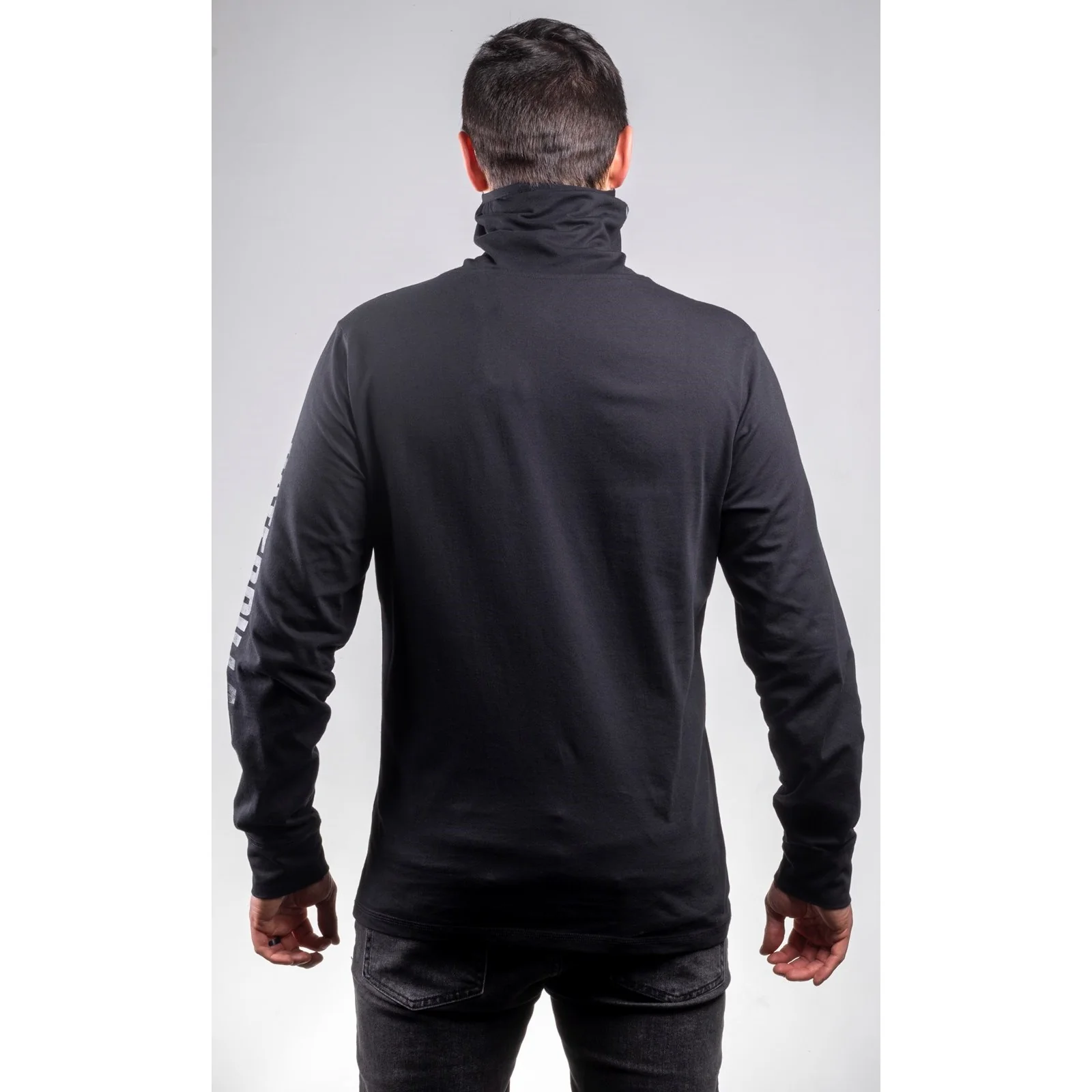 Viraloff Long Sleeve Gaiter Tee  Black - Image 4